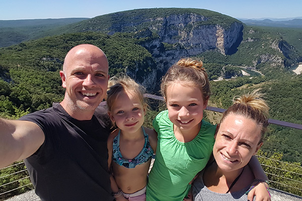 Family with a view over Ardeche